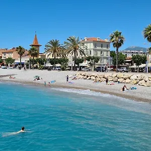 Appartement De La - Mer, Terrasse Et Garage, Cagnes-sur-Mer